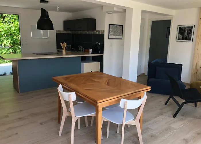 Maisons Neuves Dans Quartier Calme Tatil Evi Colmar